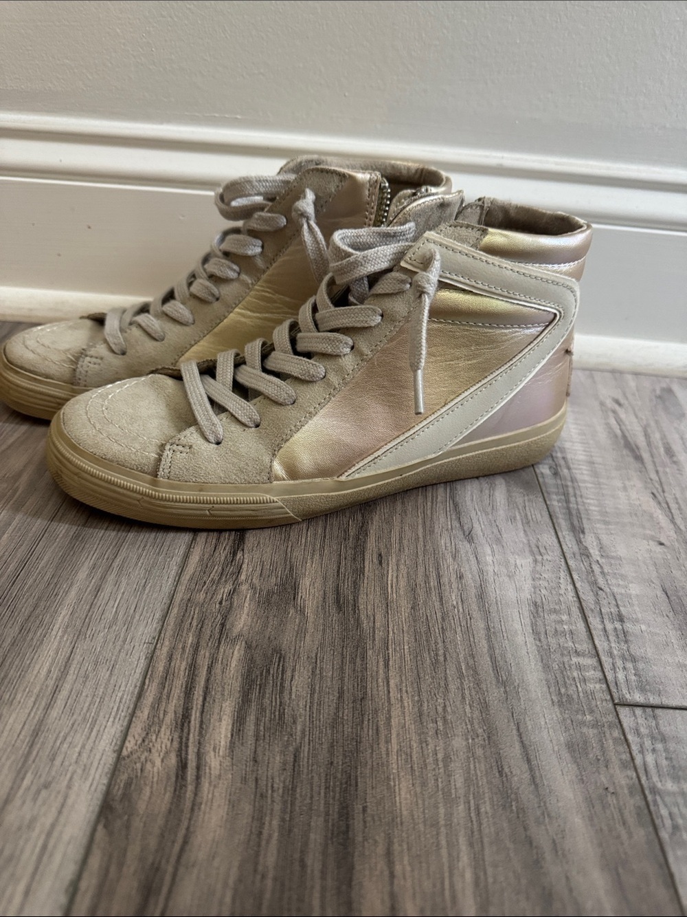 ShuShop ROONEY Metallic Champagne High-Top Sneakers 6 Athletic